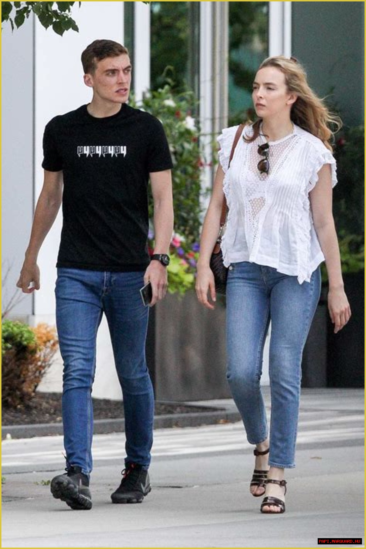 Exploring Jodie Comer’s Love Life: Who Is The Jodie Comer Couple?